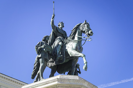 路德维格国王的雕像图片