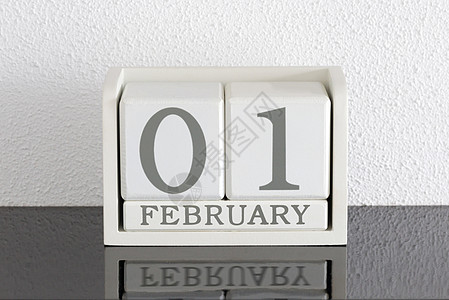 2月1日和2月1日的白区块日历历史派对节日假期白色框架死亡反射黑色会议图片