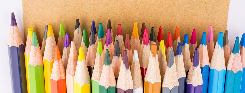 彩色铅笔和返回学校职称黄色写作补给品工具大学班级教育学绘画课堂工艺图片