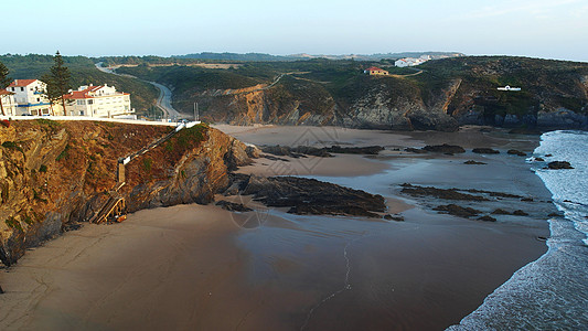赞布吉拉多玛尔 葡萄牙阿兰特霍海洋远足渔夫踪迹小路石头悬崖地平线植被波浪图片