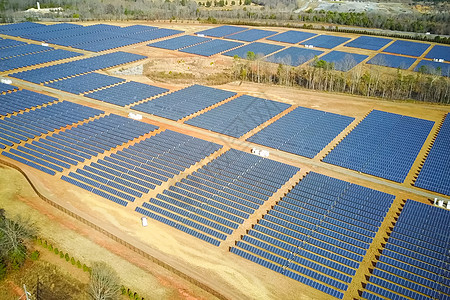 太阳能板 一种替代能源 可再生能源来源经济燃料收费正方形光电资源蓝色控制板阳光图片