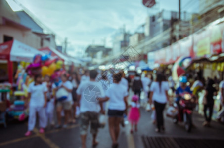 模糊的背景人数景观城市人群速度行人旅行场景女士女性男人图片