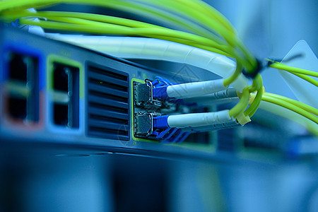 网络光纤电缆和枢纽架子中心路由器商业电讯宽带电脑服务器互联网光学图片