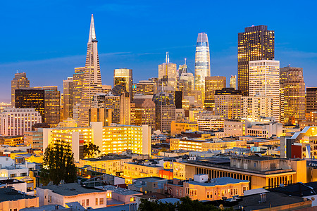 旧金山市中心天际建筑学城市市中心办公室摩天大楼商业正方形海洋帝国刮刀图片