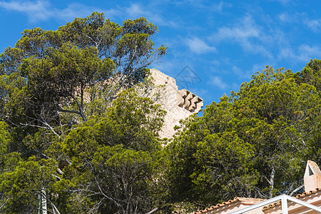 美丽的美食类人印象阴影建筑学建筑阳台天空树木太阳假期旅游棕榈背景图片