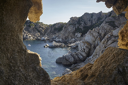 自然贝比超越岩石海景山脉旅游战略旅行明信片洞穴面具海岸岩尖图片