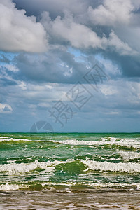 海上的波浪浪花海洋波浪状冲浪风暴破浪海景码头海水海浪背景图片