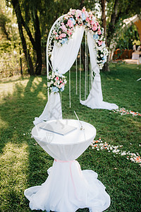结婚仪式区域假期花朵庆典花束粉色花店乡村花园新娘绿色图片