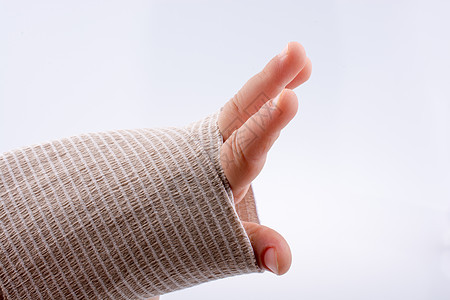 绷带中的婴儿手腕扭伤疼痛白色医生诊所疾病药品医院治疗手臂图片