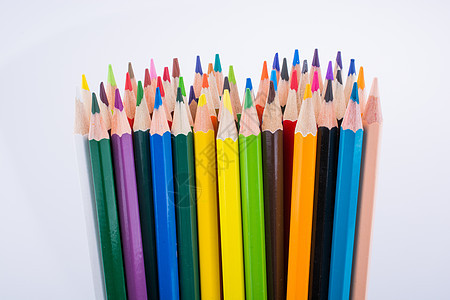 不同颜色的彩色笔课堂白色工艺教育学黄色教育学校木头绘画写作背景图片