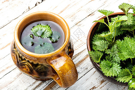 茶叶 有药品康复饮料杯子自然液体荨麻疹疗法治疗叶子图片