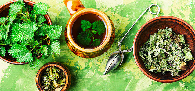 茶叶 有杯子花草疗法康复叶子野生植物治疗芳香荨麻疹饮料图片