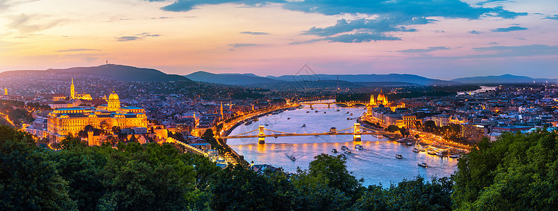 日落时布达佩斯害虫观光议会景观建筑学日出城堡钓鱼城市建筑图片