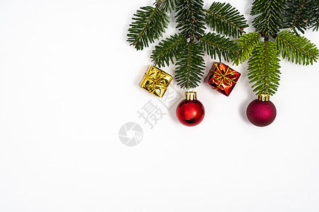a 圣诞节组成问候语卡片丝带假期桌子装饰品木头作品礼物风格图片
