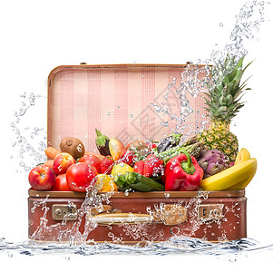 水果 在水中下垂的皮箱里飞溅饮食气泡液体生物运动溪流图片