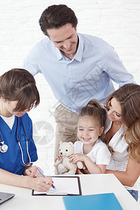 女医生体检儿童快乐图片