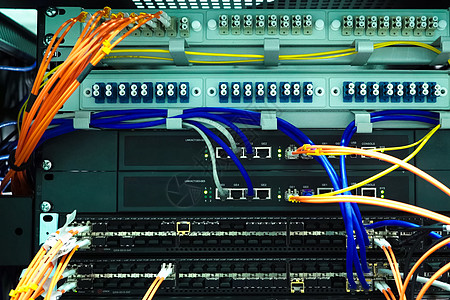 网上电线和服务器上的闪光灯 在服务器上工作供应商托管组织指标编程中心宽带内阁硬件脚本图片