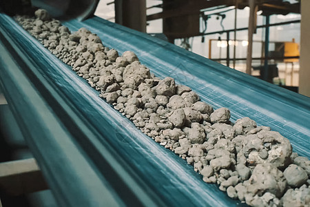 砖头生产的克莱传送线砖厂金属技术公司加载工厂机器商业植物房间图片