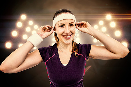 身戴头带和手腕带的女性运动员综合形象乒乓球闲暇力量锦标赛聚光灯耐力游戏绘图竞赛微笑图片