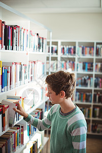 在图书馆选择书本的中小学生教育学习学校中学青少年童年闲暇文学服装青春期图片