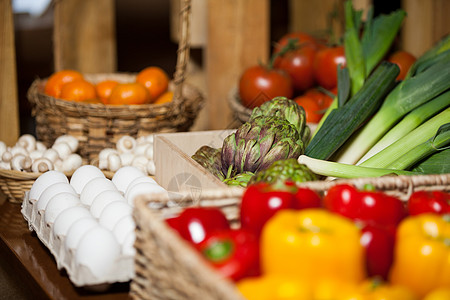 各种水果 蔬菜和鸡蛋有机部分零售耐力体重秤香肠健康饮食挑战重量闲暇柜台架子图片
