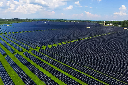 太阳能板 一种替代能源 再生能源活力收费技术蓝色创新控制板力量公吨来源天空图片