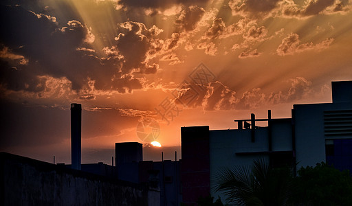 太阳升起的美容沙漠地形沙丘丘陵薄雾阳光天空日落旅行橙子图片