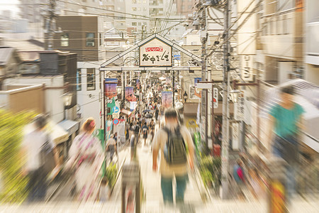 猫购物街著名的楼梯 意思是黄昏台阶江户脚步商圈商店地标景观和服双方蓝天咖啡店背景
