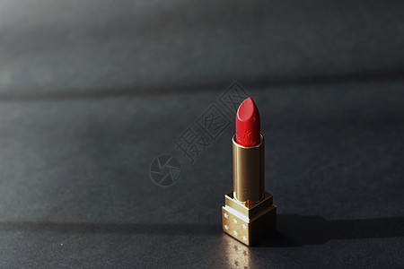 红口红作为优质美容产品 化妆品和化妆品粉色假期女士光泽度美容盒魅力嘴唇紫外线女性管子图片