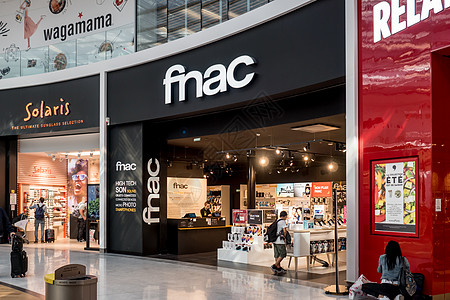 Fnac 法国罗西机场技术产品商店图片