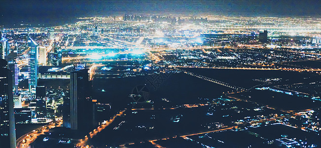 阿拉伯联合酋长国迪拜的空中夜景 大城市风景城市景建筑景观街道奢华地标市中心运输摩天大楼政治天线图片