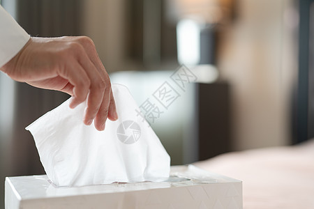 妇女用手从组织箱中摘纸巾纸纸纸卫生女士活动身体手指盒子女性面巾化妆品清洁度图片