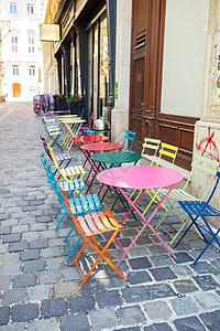 夏季在欧洲城空旷的空旷空气中休息咖啡店旅行酒吧菜肴娱乐美食庭院午餐露台城市图片