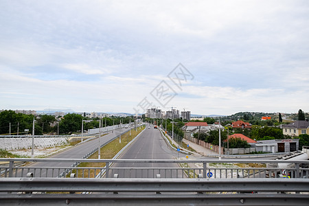 克里米亚风景 在克里米亚的道路上行驶 克里米亚的郊区 村庄 田野和小径假期街道汽车人行道纬线旅游纱布旅行飞机场机械图片