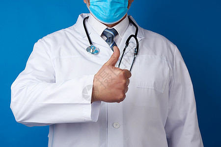 穿白色大衣的医生手势像手指职业药品工作专家诊所卫生保健男人成就图片