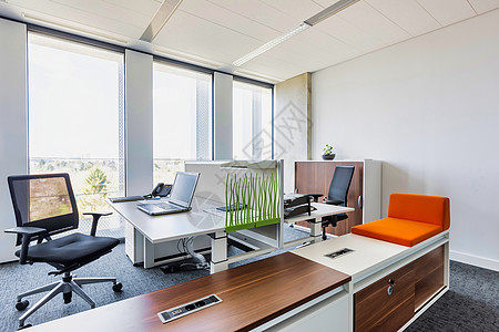 现代办公室照片地点职业会议电脑企业家工作商业房间桌子成效图片