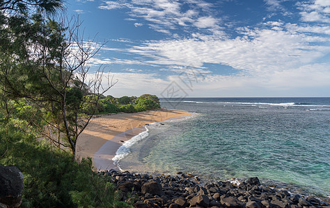 扎克伯格卡瓦伊东海岸的拉森海滩土地海岸旅行热带海浪天堂海滩荒野海洋冲浪背景