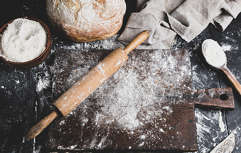 烤面包 白面粉 木滚环产品勺子木板乡村食物滚动烹饪砧板餐巾食谱图片