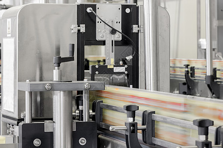 罐头装瓶饮料工厂自动化制造业作坊植物包装工作输送带技术机器腰带图片