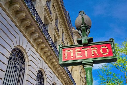 巴黎地铁标志观光旅行旅游首都红色车站地标都市城市大都会背景图片