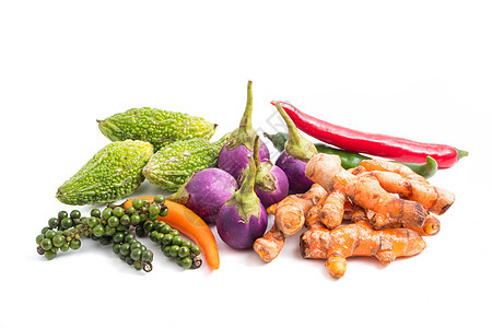 一群白色背景的新鲜蔬菜和草药胡椒子草本植物紫色秋葵食物味道团体药品胡椒植物图片