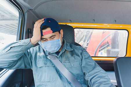 戴面罩的卡车司机疾病男人货运感染安全车辆商业船运服务流感图片