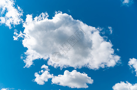 晴朗的蓝天白云背景天堂场景晴天天空艺术环境蓝色天气空气多云图片