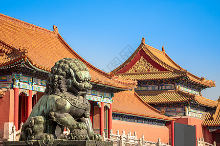 来自明朝时代的中国守护狮子或石雕像文化帝国建筑动物博物馆青铜雕塑国王王朝首都图片
