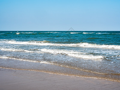 海景 海浪在岸上爆发天空海洋假期冲浪热带天堂海岸海岸线激流支撑图片