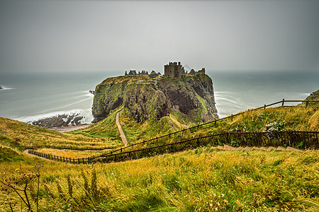 苏格兰邓诺塔尔城堡场景岩石废墟吸引力高地风暴爬坡海洋童话小路图片
