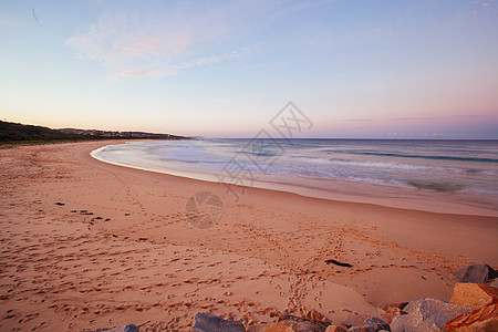 澳大利亚北纳罗马巴海滩天空进口假期旅游太阳酒吧岩石波浪海洋岩池背景图片