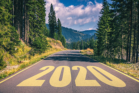 清空沥青路和2020年新一年概念阳光庆典沥青愿望旅行假期时间地平线太阳成功图片