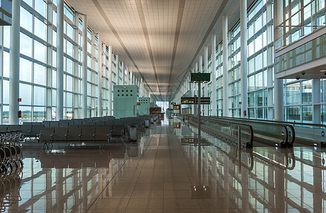 机场T1终点站假期乘客运输办公桌航班行李旅行柜台售票处障碍图片