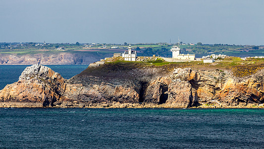 Toulinguet角 Brittany布列塔尼和F足尖旅行热带岩石太阳踪迹边缘天空海洋海岸线图片